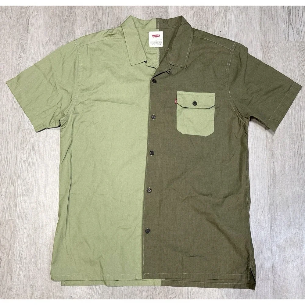 Levis Button Up Shirt Men's XL Green Colorblock Chambray Short Sleeve Casual